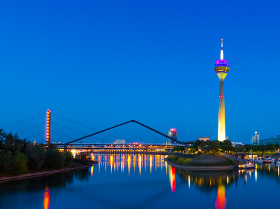 Düsseldorf bei Nacht