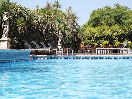 Augusta Club (Adults only 16+)