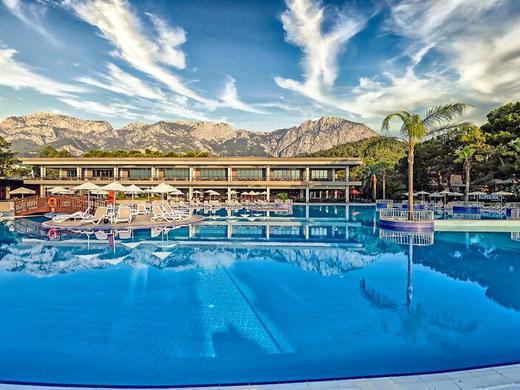 Kimeros Park Holiday Village