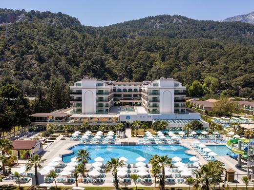 Dosinia Luxury Resort