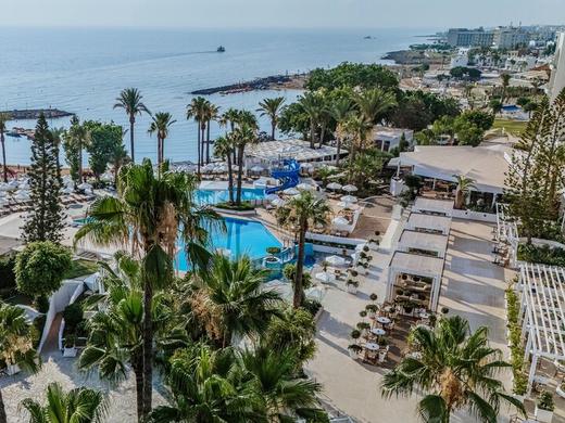 The Golden Coast Beach Hotel