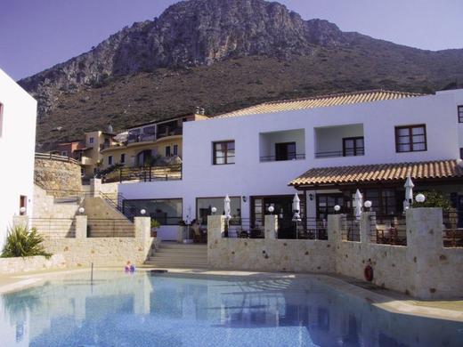 Amazones Village Suites