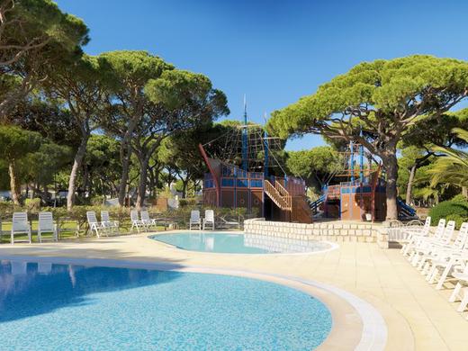 Pine Cliffs Hotel, a Luxury Collection Resort, Algarve