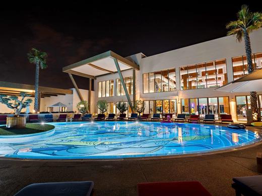 Fuwairit Kite Beach Tapestry Collection by Hilton