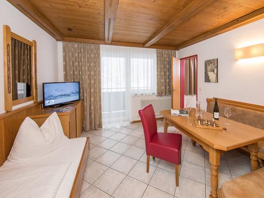 carpe solem KAPOOM - Pop Up Hotel