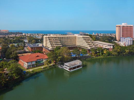 Cinnamon Lakeside Colombo
