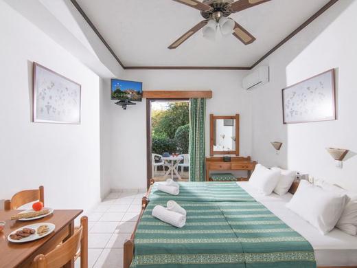 Iliostasi Beach Apartments