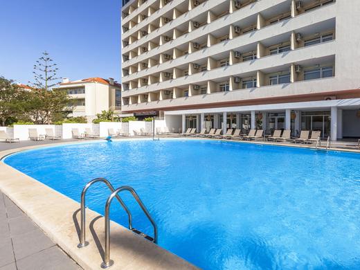 Carcavelos Beach Hotel (ex-Praia Mar)