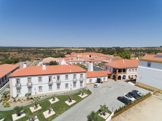 Vila Gale Collection Alter Real