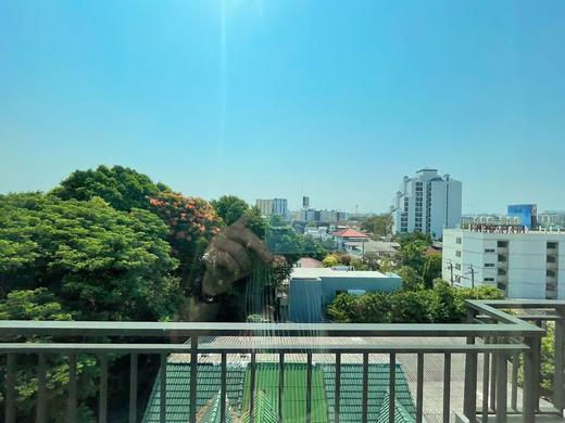 Icheck Inn Ngamwongwan By Aspira Hotels & Resorts