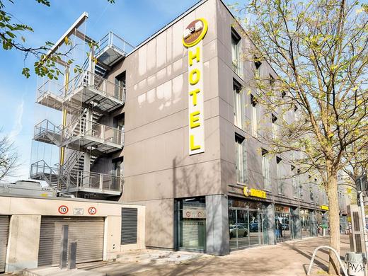 B&B HOTEL München-Moosach