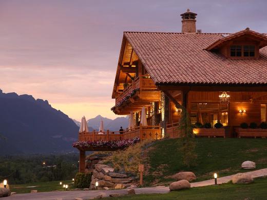 Hotel Viñas de Lárrede