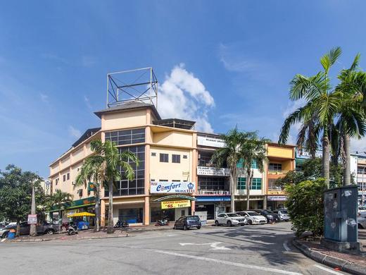 OYO 828 Comfort Hotel Shah Alam