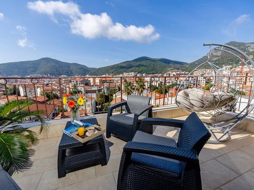 Arvala Lux Apartments