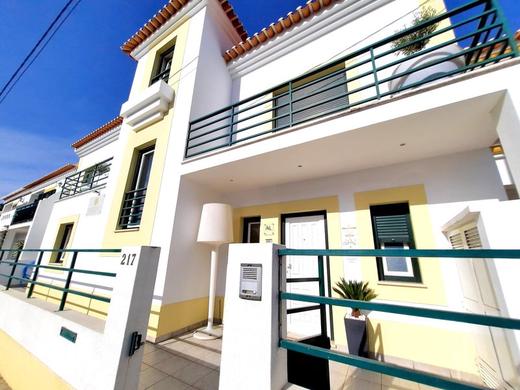 Milfontes Guest House