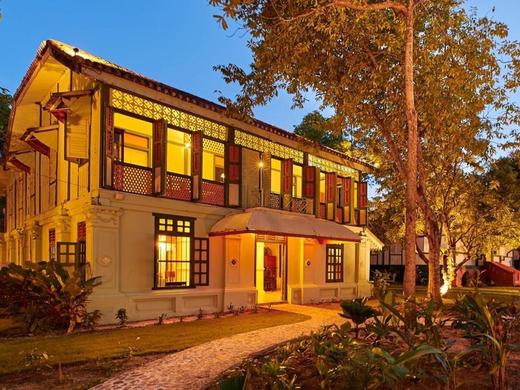 Temple Tree at Bon Ton