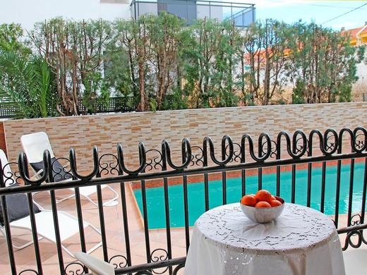 Apartamentos Residencial Doña Carmen 3000