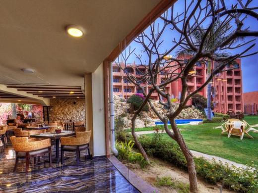 Africana Hotel Borg El Arab