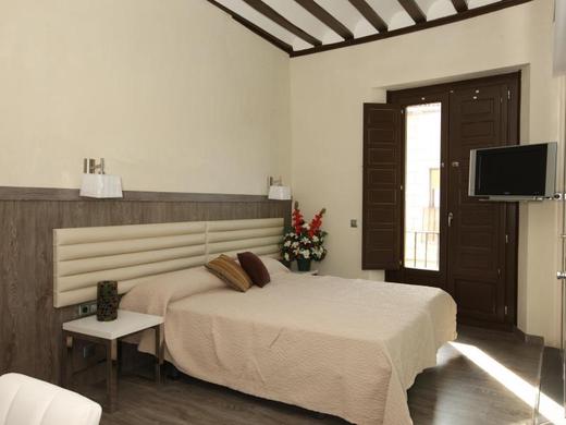 Evenia Alcalá Boutique