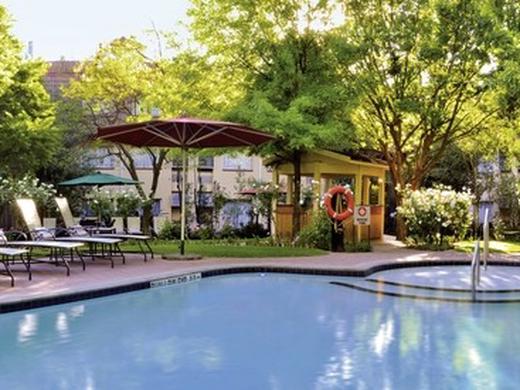 Protea Hotel by Marriott Johannesburg Balalaika Sandton