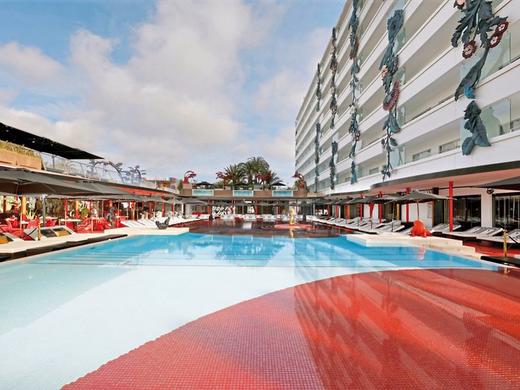 Ushuaïa Ibiza Beach