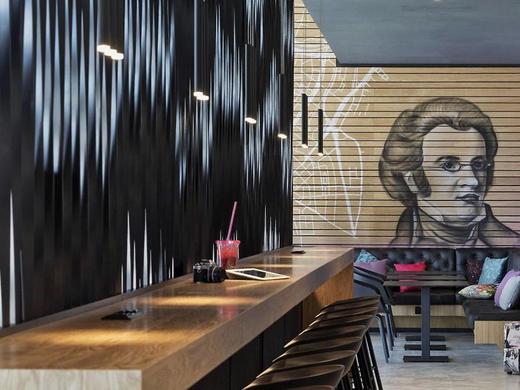 Moxy Vienna Airport