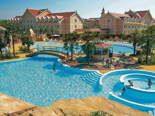 Gardaland Hotel