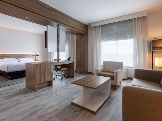 Wyndham Garden Orlando Airport