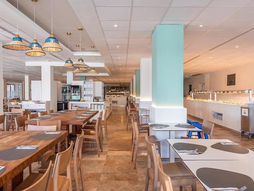 Leonardo Suites Ibiza Santa Eulalia & Leonardo Royal Ibiza Santa Eulalia