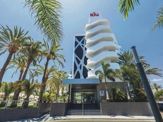 RIU Papayas