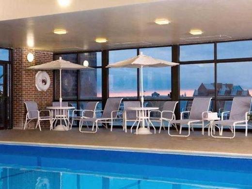 Courtyard by Marriott Boston Cambridge