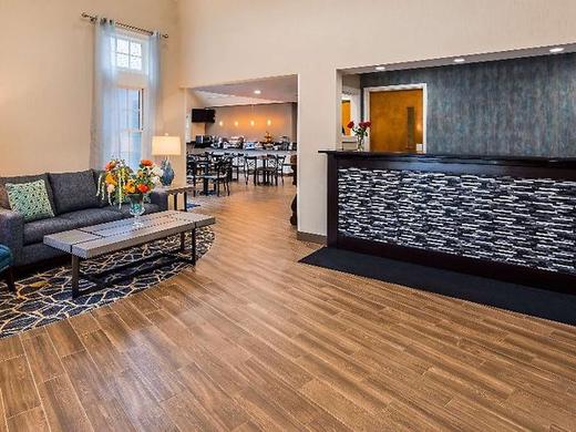 Best Western PLUS Cold Spring