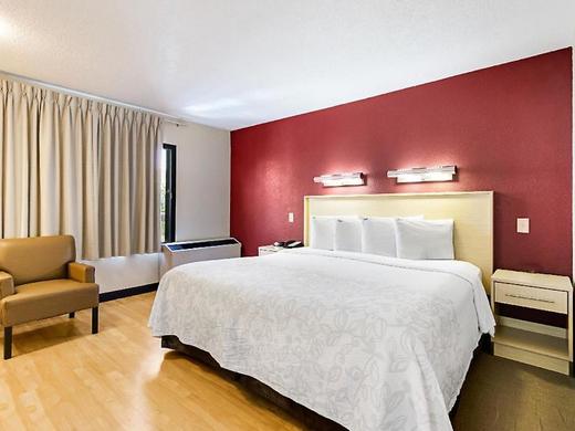 Red Roof PLUS+ West Palm Beach