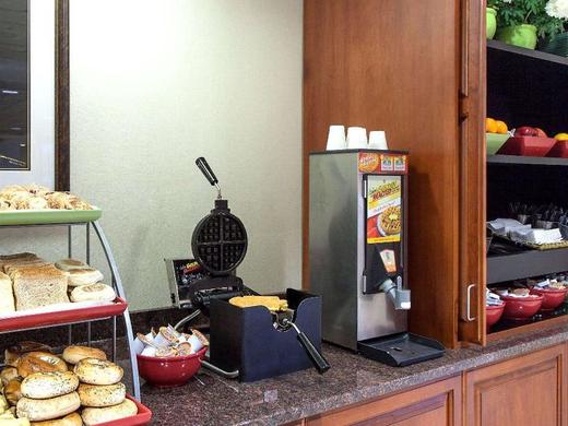 Wingate by Wyndham Chantilly / Dulles Airport