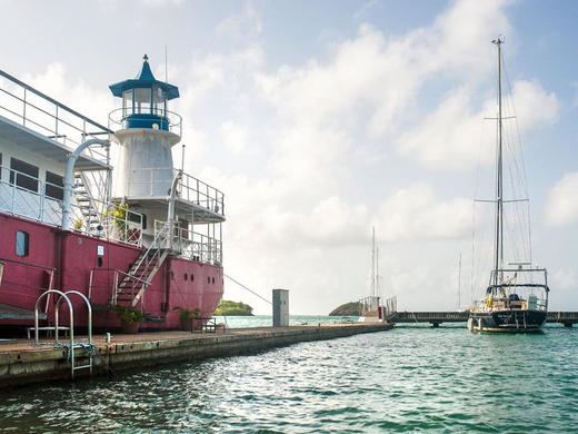 Le Phare Bleu Villa Resort