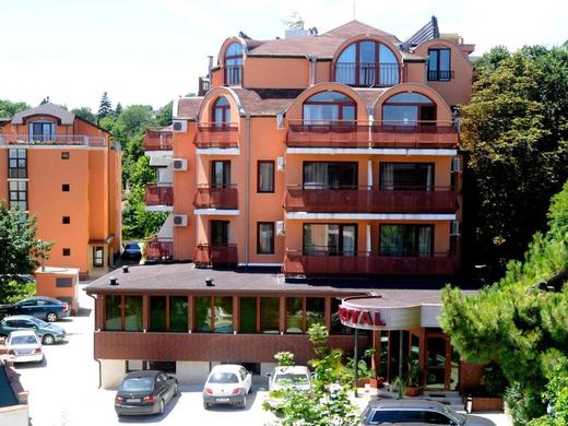 Royal Beach Hotel