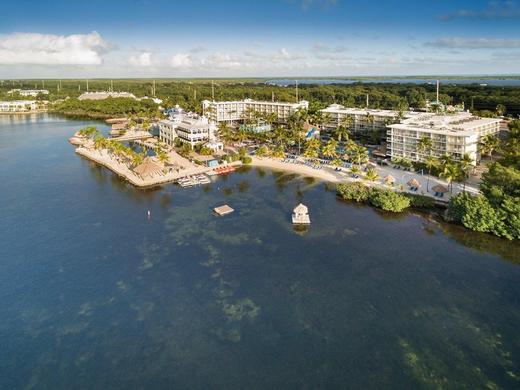 Reefhouse Resort & Marina