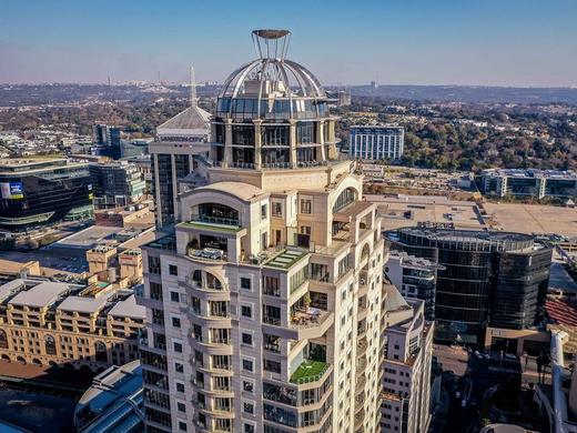 The Michelangelo Towers