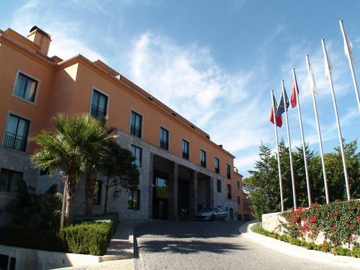 Grande Real Villa Italia