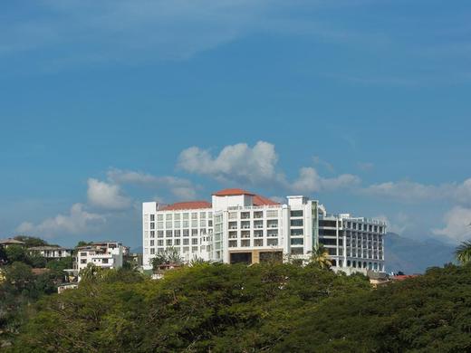 Grand Kandyan Hotel