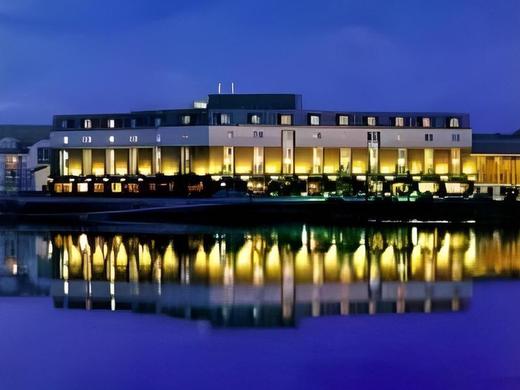 Waterford Marina Hotel
