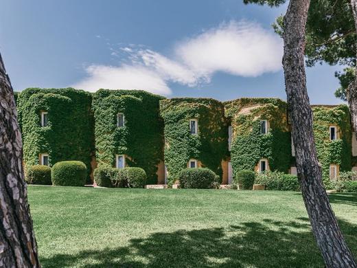 Mangias Brucoli, Sicily, Autograph Collection