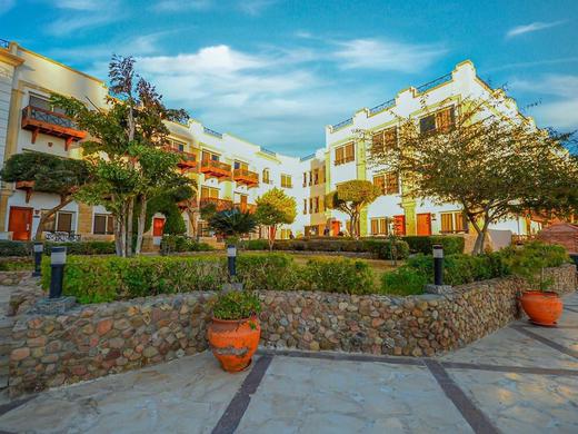 Falcon Naama Star Hotel