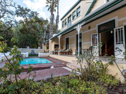 Evergreen Manor & Spa