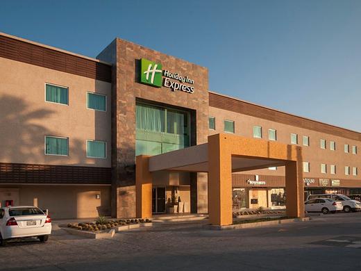 Holiday Inn Express Cabo San Lucas