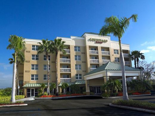 Courtyard by Marriott Miami Aventura Mall