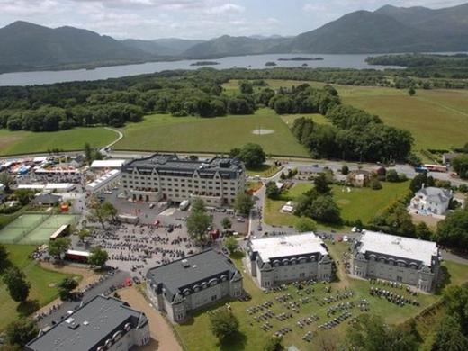 The Gleneagle Hotel & Apartments