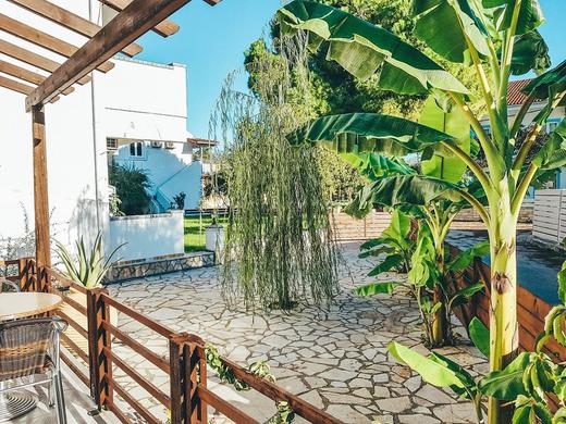 Three Seasons Resort