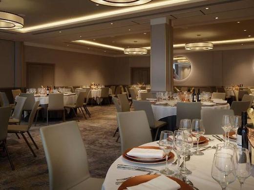 Doubletree by Hilton Bath