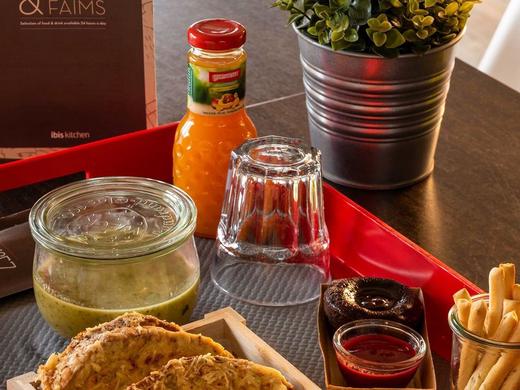 ibis Cergy-Pontoise Le Port